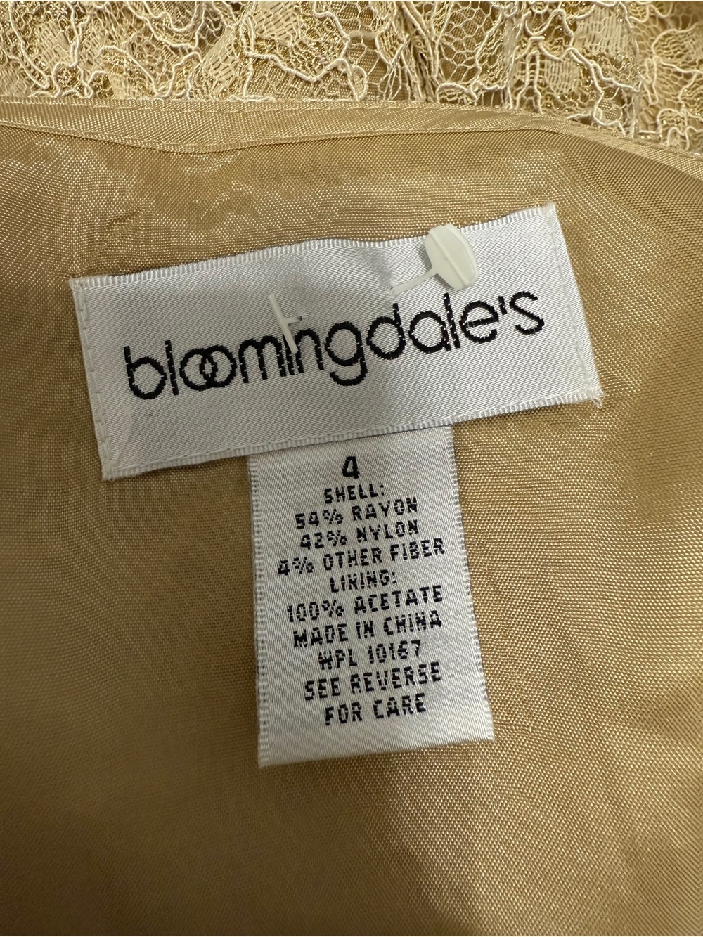 Bloomingdale's Tan Lace Circle Skirt with gold sparkling ✨ - Picture 8 of 8